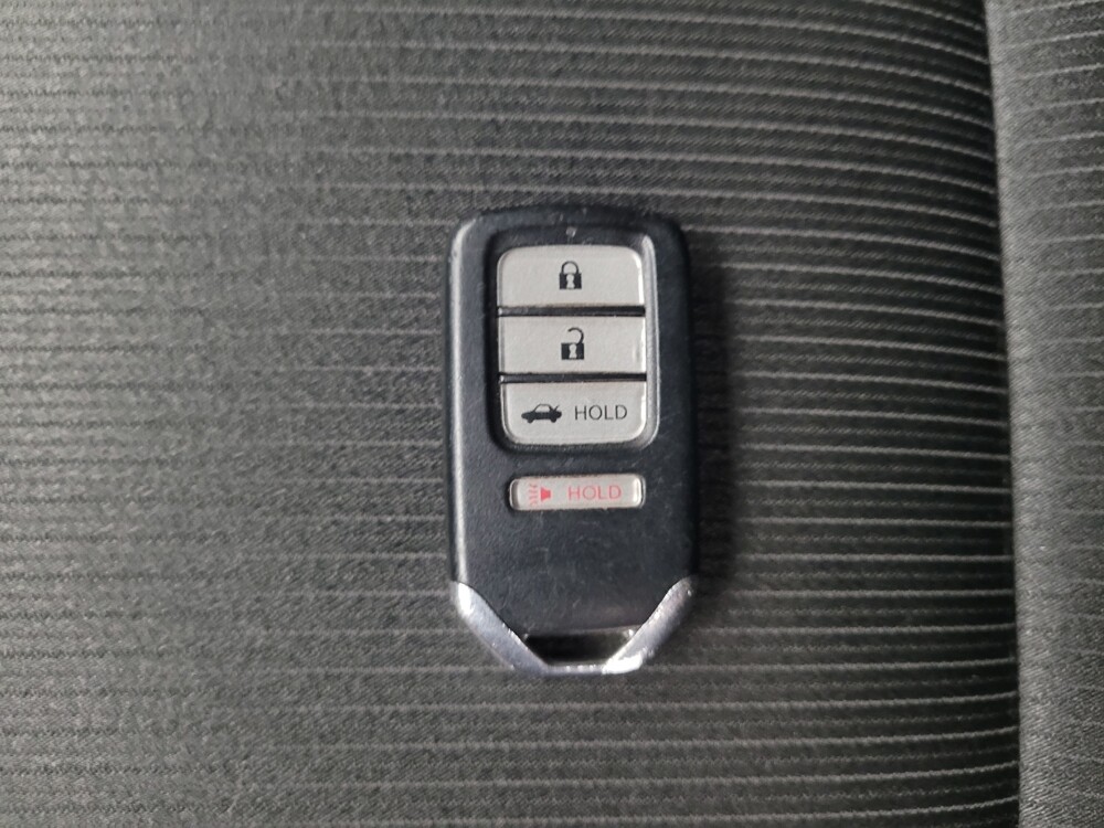 2021 Honda Accord in Taylor, MI 48180 - 18105019 32