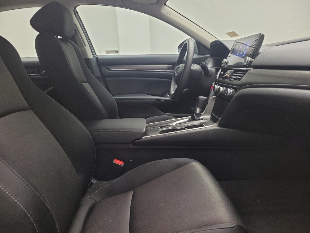 2021 Honda Accord in Taylor, MI 48180 - 18105019 21