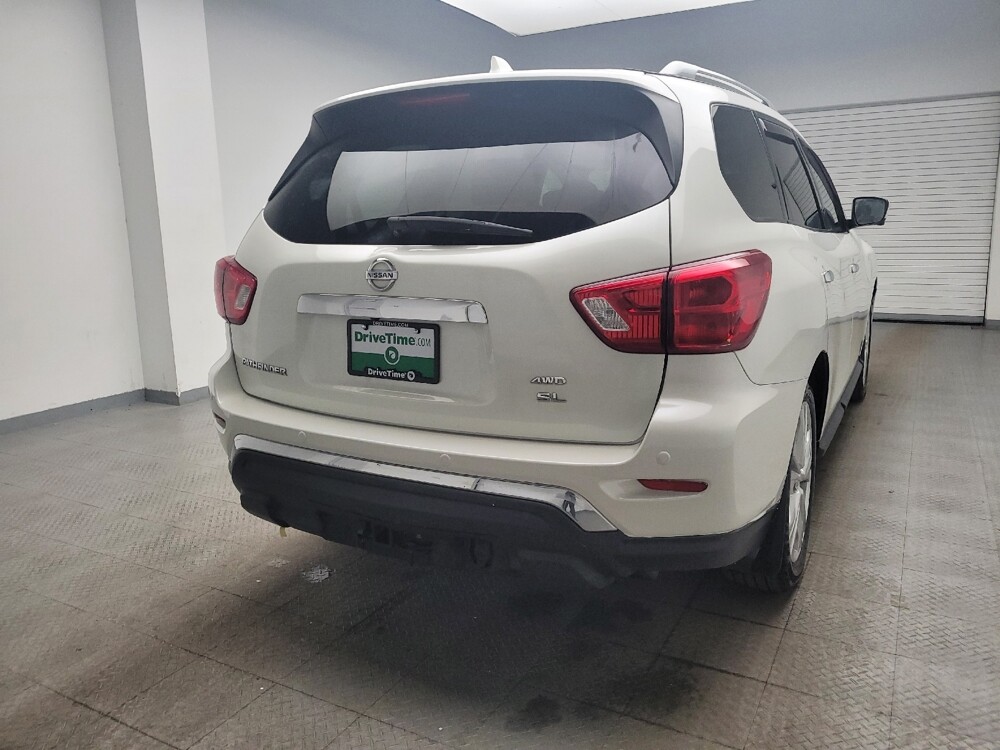 2019 Nissan Pathfinder in Eastpointe, MI 48021 - 18105023 7