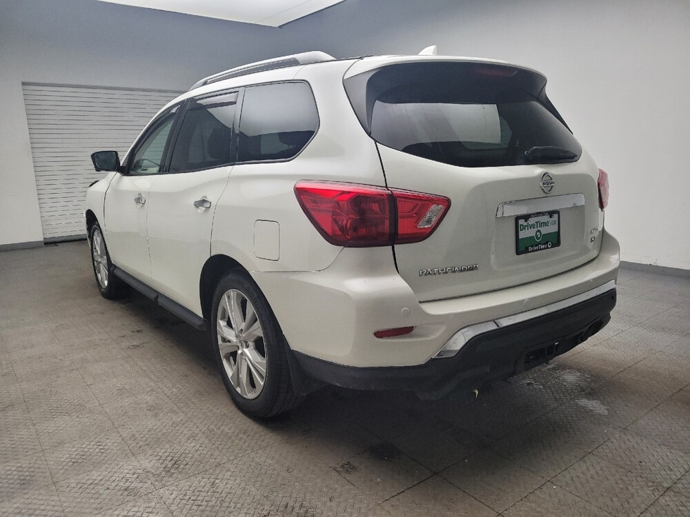 2019 Nissan Pathfinder in Eastpointe, MI 48021 - 18105023 5