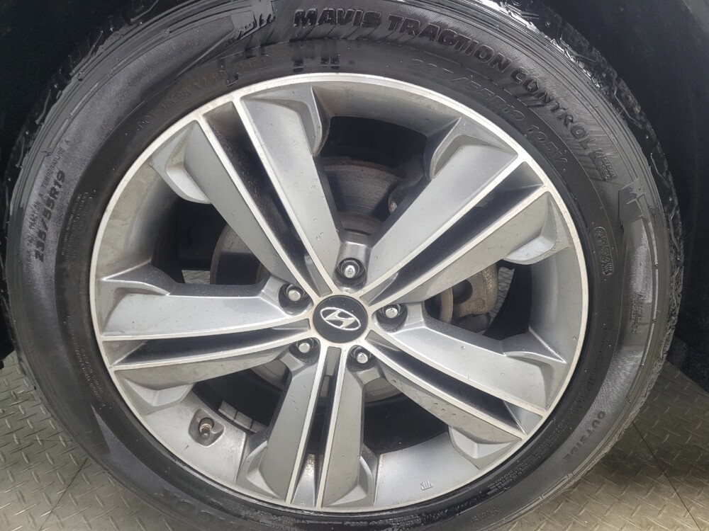 2015 Hyundai Santa Fe in Mishawaka, IN 46545 - 18105024 31