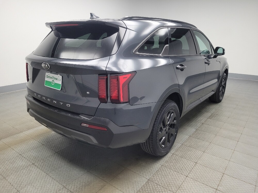 2021 Kia Sorento in Indianapolis, IN 46222 - 18105025 9