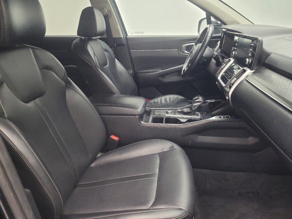 2021 Kia Sorento in Indianapolis, IN 46222 - 18105025 21