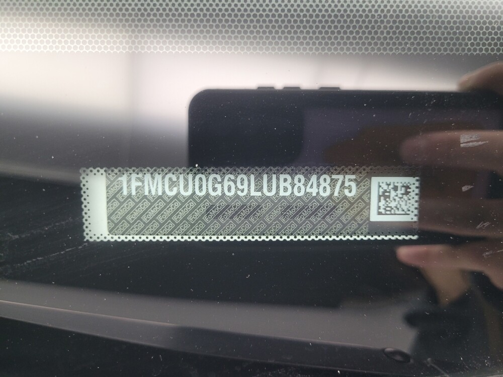 2020 Ford Escape in Indianapolis, IN 46219 - 18105027 33