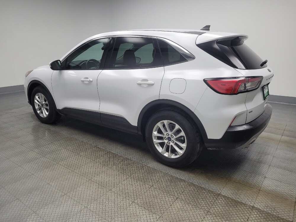 2020 Ford Escape in Indianapolis, IN 46219 - 18105027 3