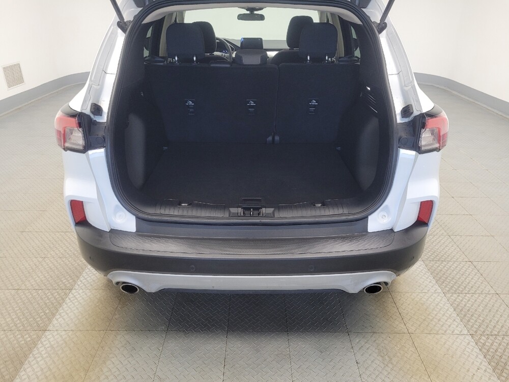 2020 Ford Escape in Indianapolis, IN 46219 - 18105027 29