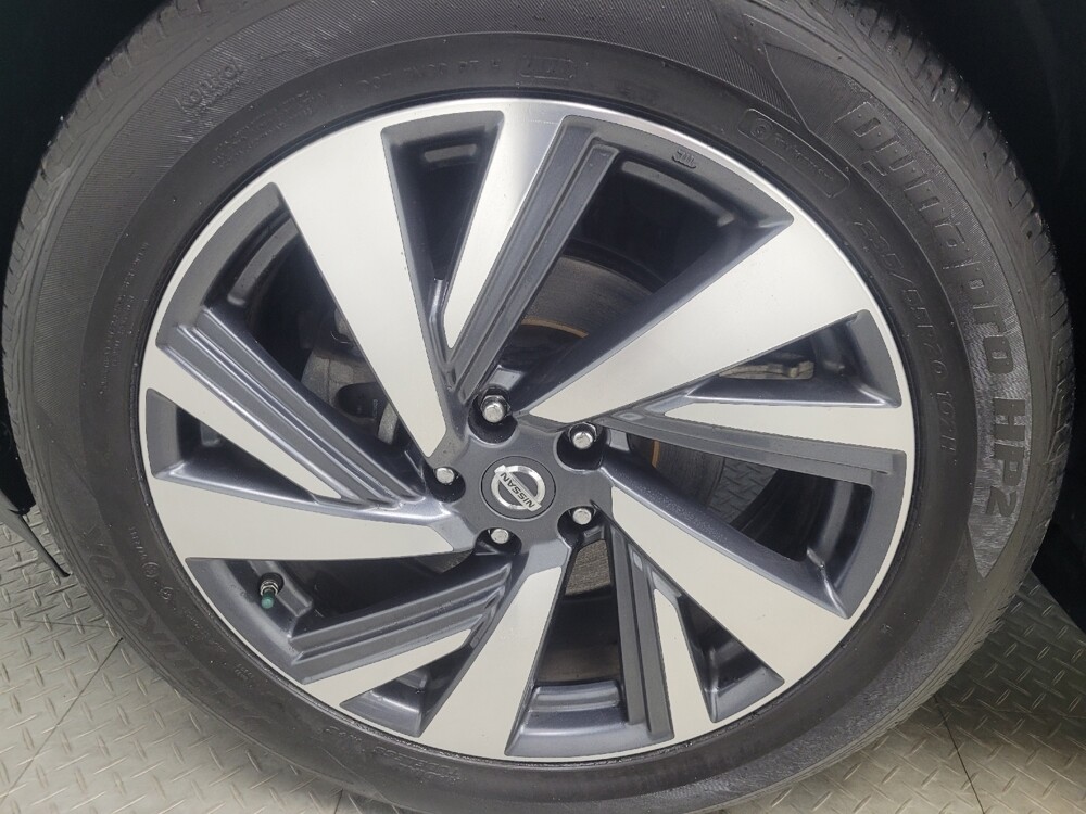 2018 Nissan Murano in Indianapolis, IN 46219 - 18105028 31