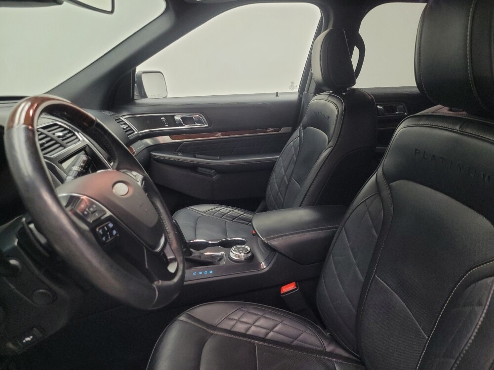 2018 Ford Explorer in Highland, IN 46322 - 18105029 17