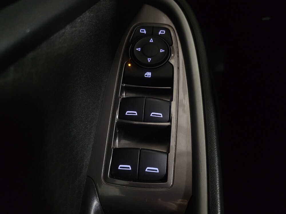 2019 Chevrolet Malibu in Stone Mountain, GA 30083 - 18105034 27