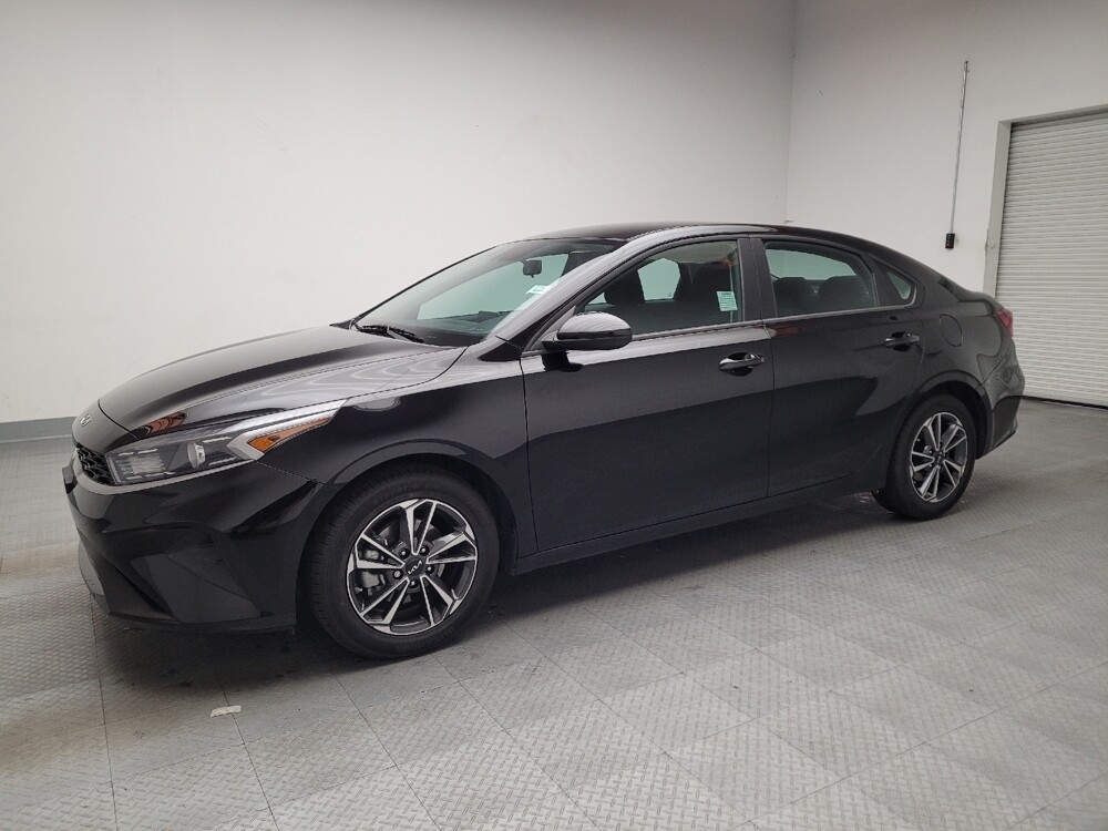 2022 Kia Forte in Riverside, CA 92504 - 18105036 2