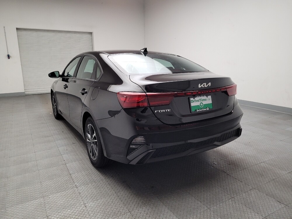 2022 Kia Forte in Riverside, CA 92504 - 18105036 6