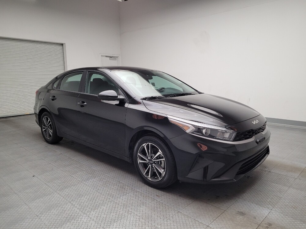 2022 Kia Forte in Riverside, CA 92504 - 18105036 13
