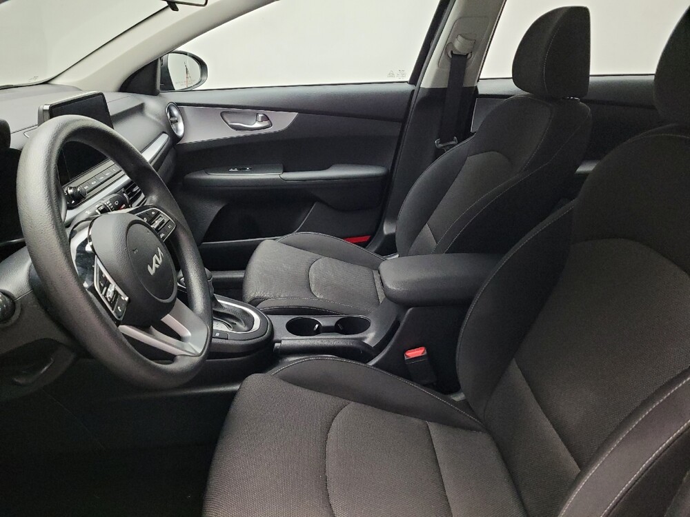 2022 Kia Forte in Riverside, CA 92504 - 18105036 17