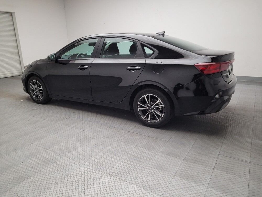 2022 Kia Forte in Riverside, CA 92504 - 18105036 3