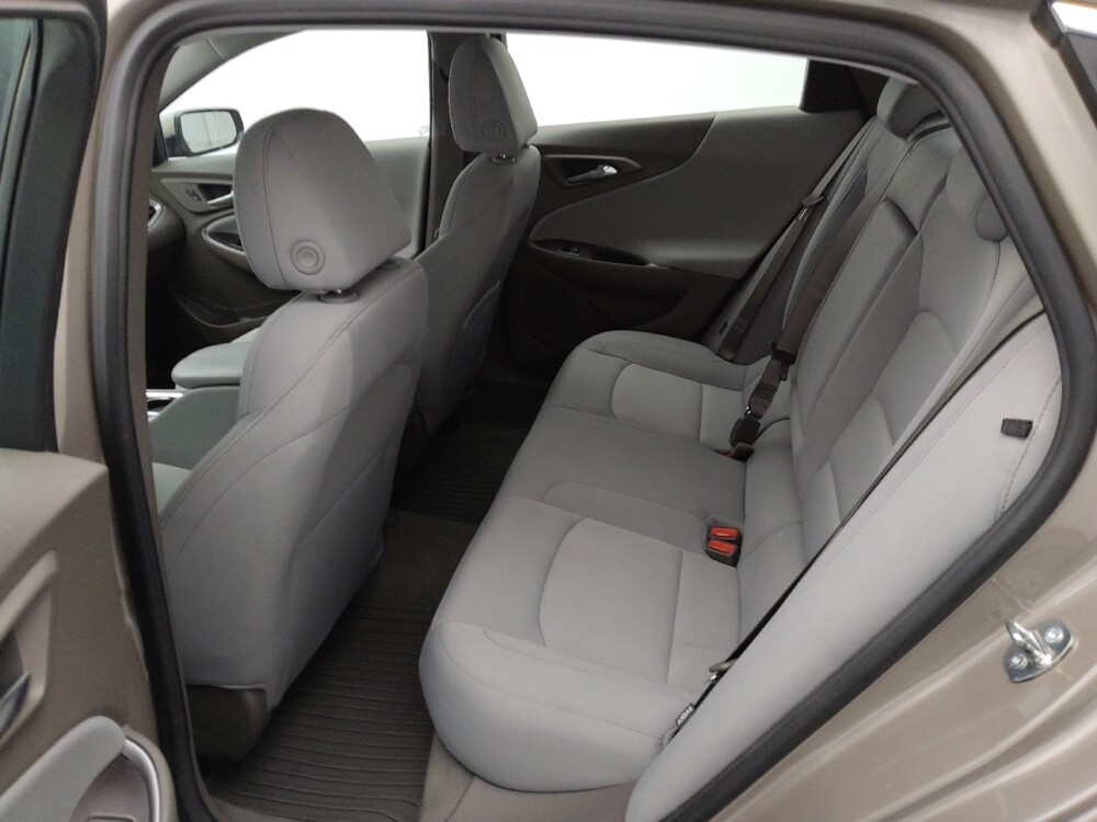 2023 Chevrolet Malibu in Gladstone, MO 64118 - 18105041 18