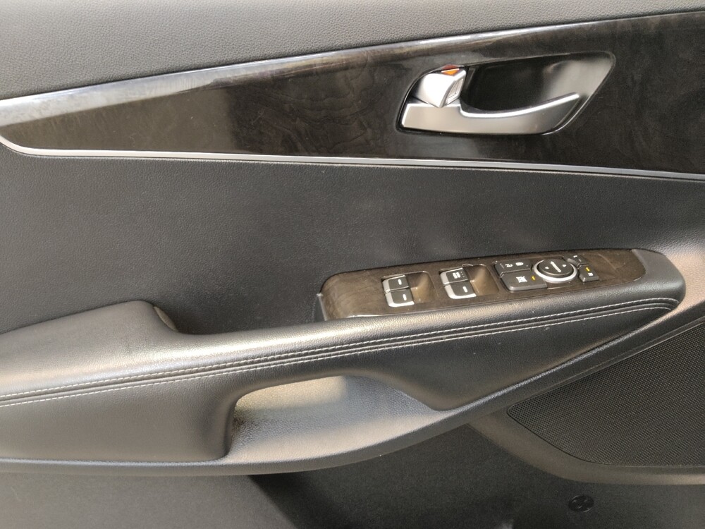 2016 Kia Sorento in Cincinnati, OH 45255 - 18105042 27