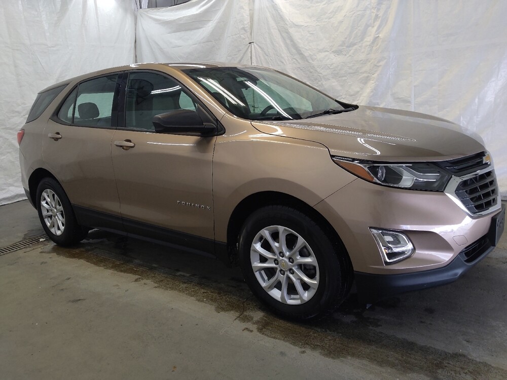 2018 Chevrolet Equinox in Cincinnati, OH 45255 - 18105044 11