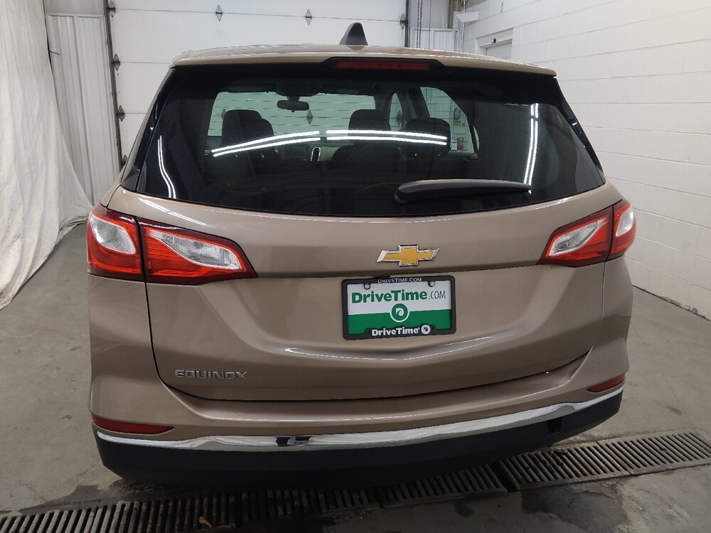2018 Chevrolet Equinox in Cincinnati, OH 45255 - 18105044 6