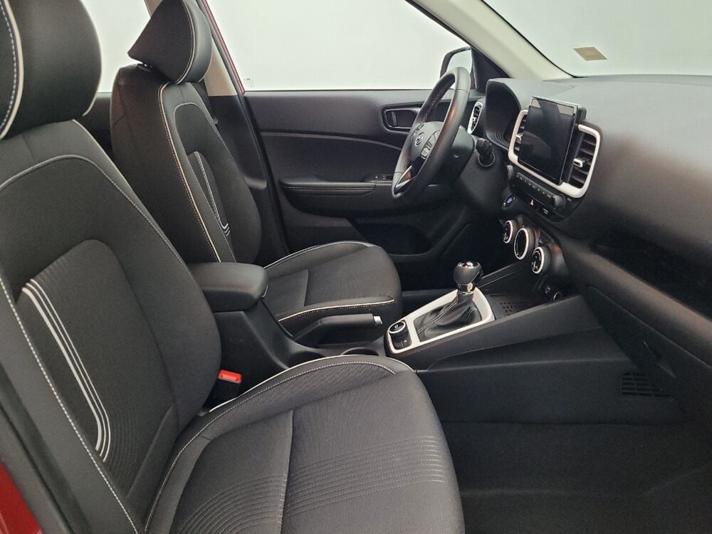 2024 Hyundai Venue in Greenville, NC 27834 - 18105057 21