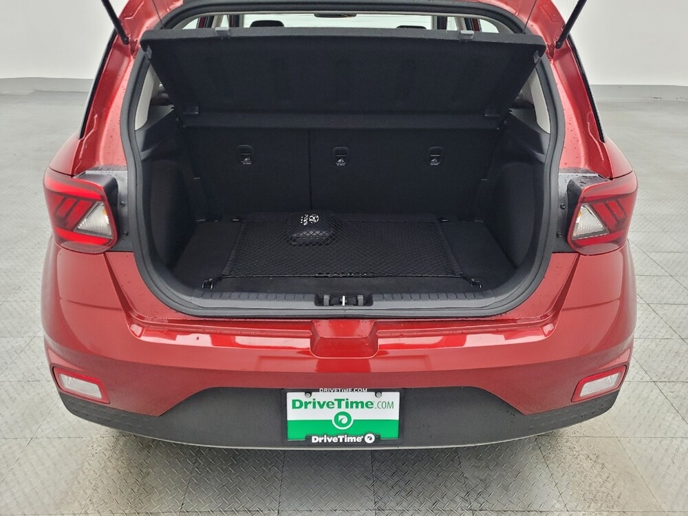 2024 Hyundai Venue in Greenville, NC 27834 - 18105057 29