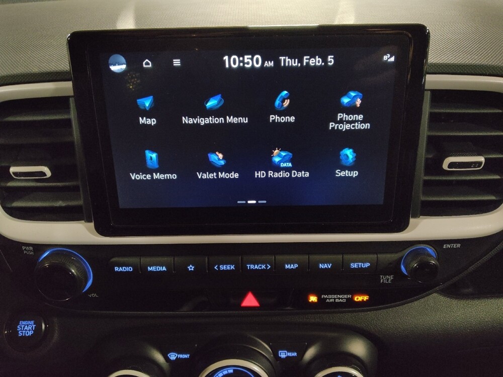 2024 Hyundai Venue in Greenville, NC 27834 - 18105057 25