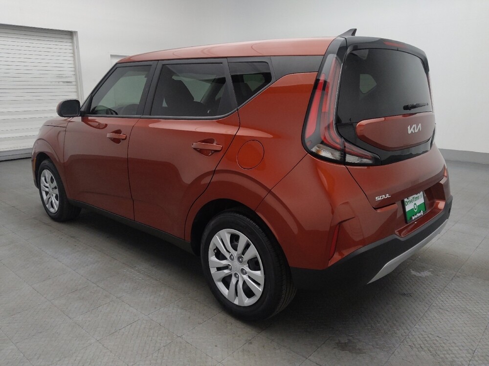 2023 Kia Soul in Greenville, NC 27834 - 18105062 5