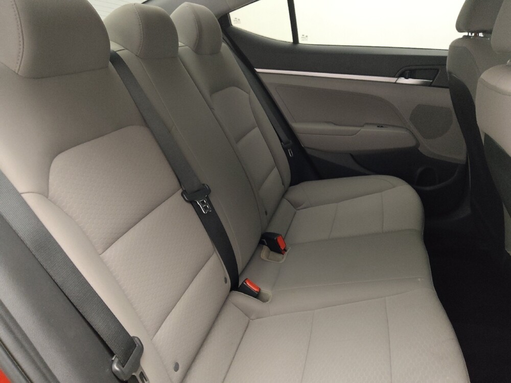 2020 Hyundai Elantra in Gainesville, FL 32609 - 18105063 19