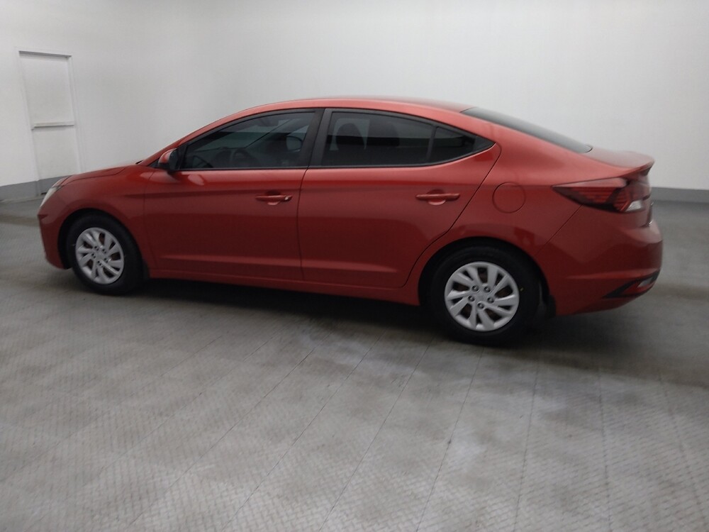 2020 Hyundai Elantra in Gainesville, FL 32609 - 18105063 3