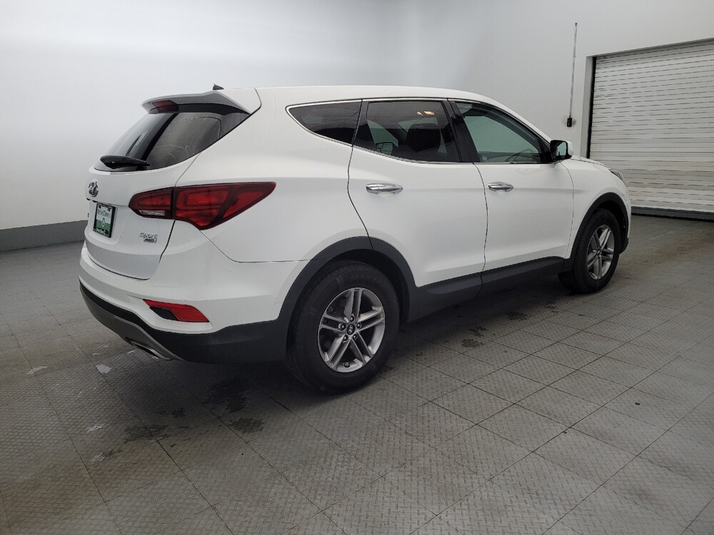 2018 Hyundai Santa Fe in Temple Hills, MD 20746 - 18105071 10