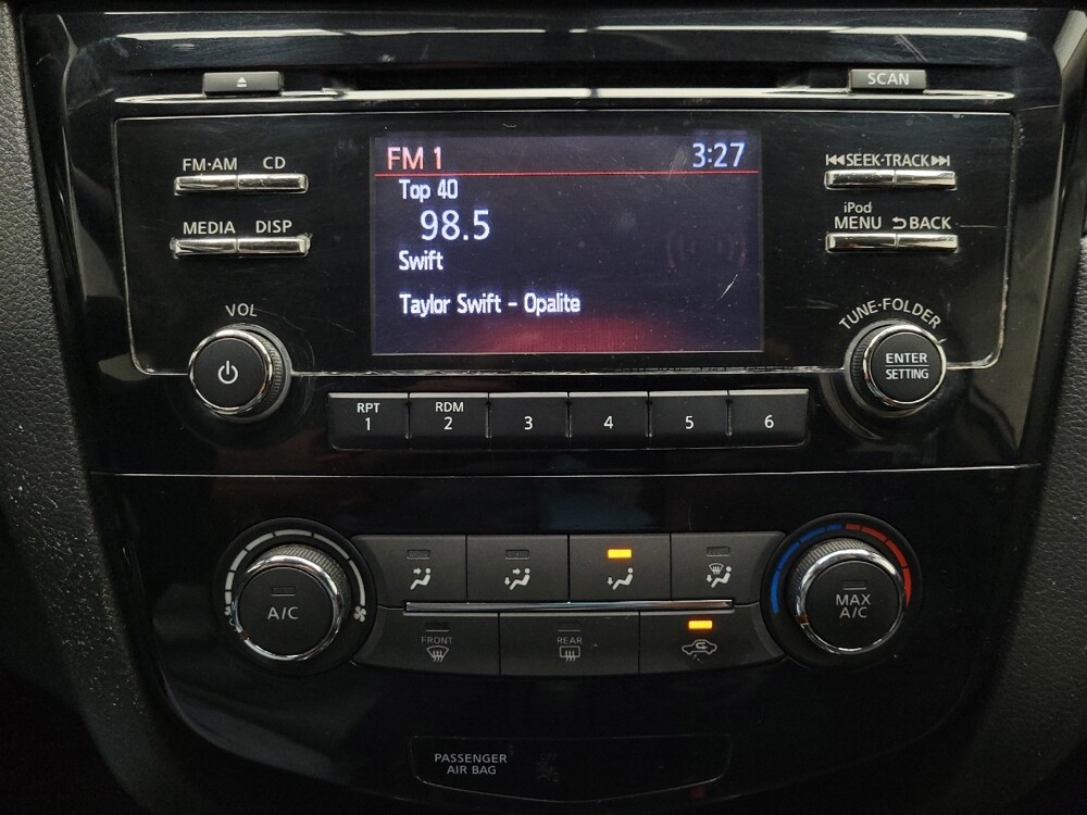 2015 Nissan Rogue in Las Vegas, NV 89104 - 18105077 25