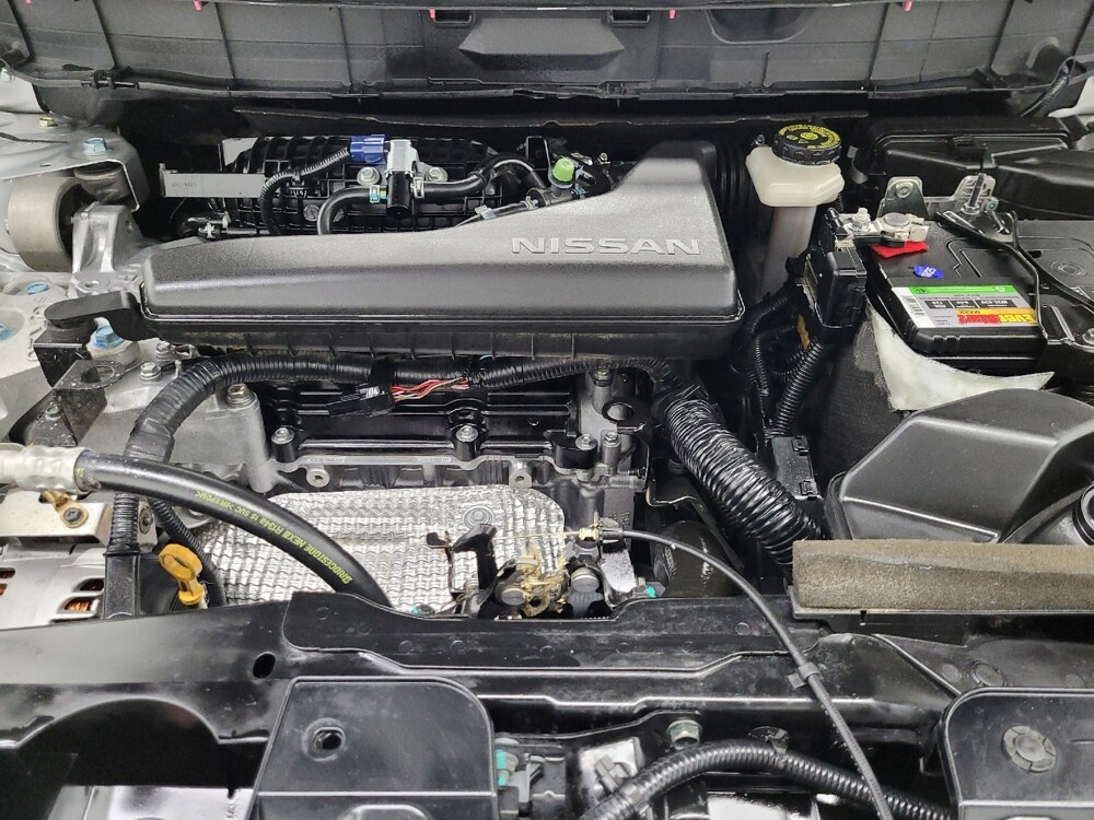 2015 Nissan Rogue in Las Vegas, NV 89104 - 18105077 30