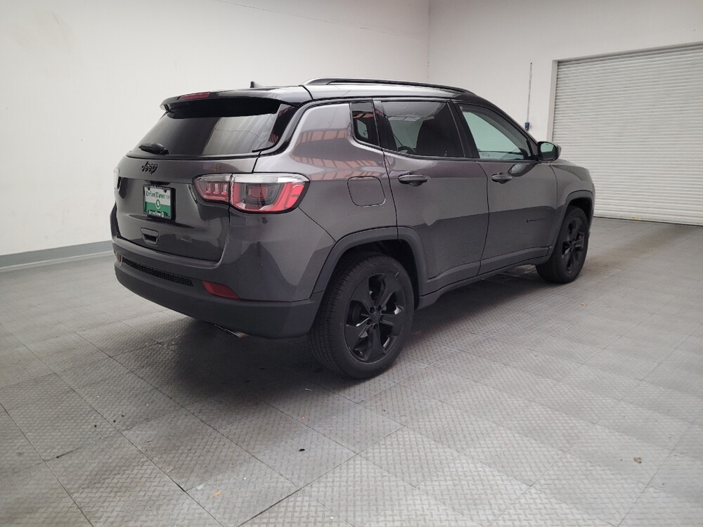 2019 Jeep Compass in Downey, CA 90241 - 18105078 9