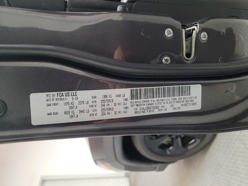 2019 Jeep Compass in Downey, CA 90241 - 18105078 33