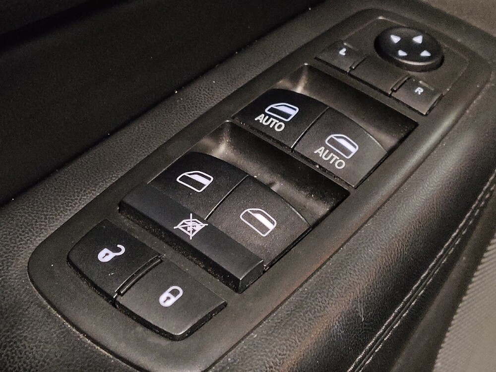 2019 Jeep Grand Cherokee in Sanford, FL 32773 - 18105079 27