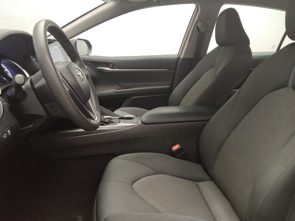 2022 Toyota Camry in Fort Worth, TX 76116 - 18105082 17