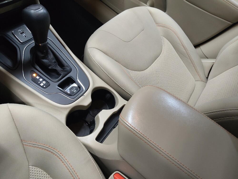 2019 Jeep Cherokee in Fort Worth, TX 76116 - 18105084 26