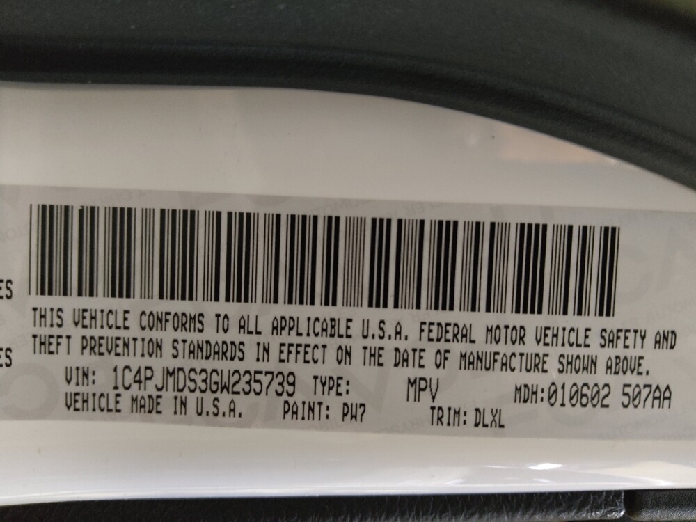 2016 Jeep Cherokee in Greenville, SC 29607 - 18105088 33