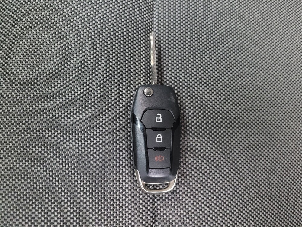 2016 Ford F150 in Pensacola, FL 32505 - 18105090 32