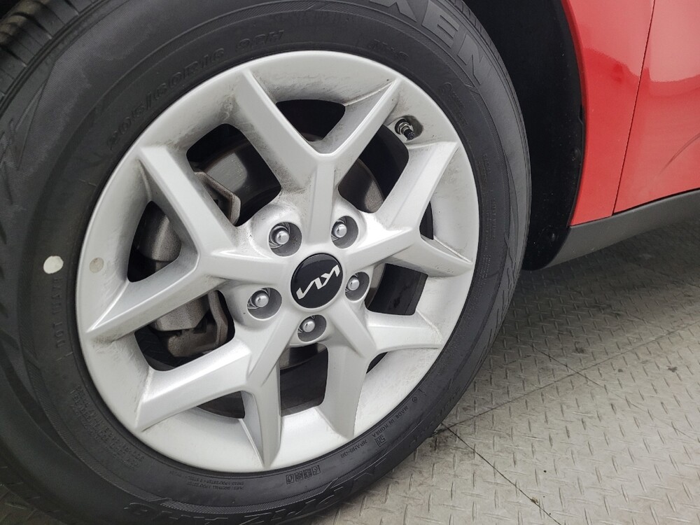 2022 Kia Soul in Pensacola, FL 32505 - 18105092 31