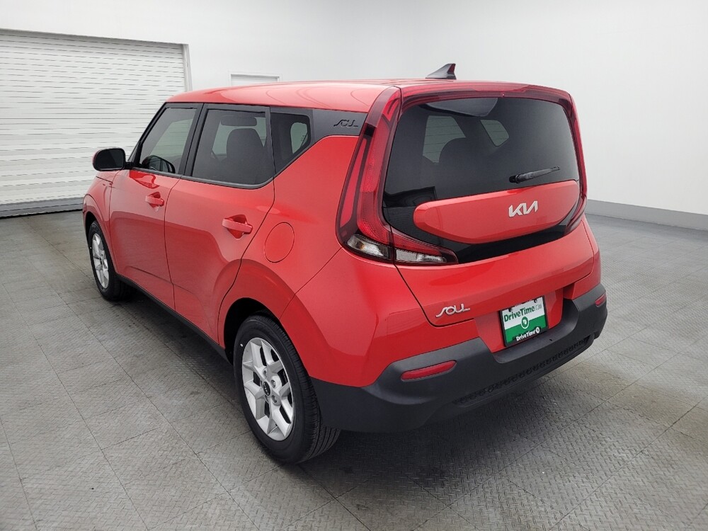 2022 Kia Soul in Pensacola, FL 32505 - 18105092 5