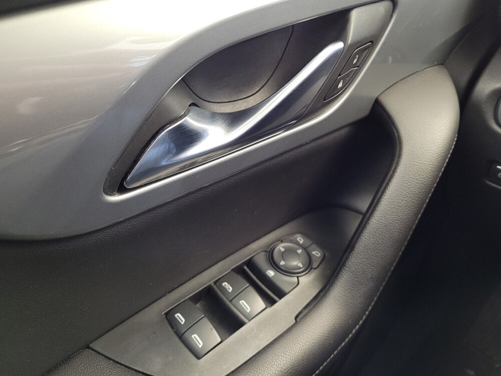 2020 Chevrolet Blazer in Toledo, OH 43617 - 18105093 27