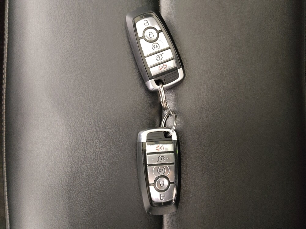 2022 Ford Explorer in Independence, MO 64055 - 18105097 32