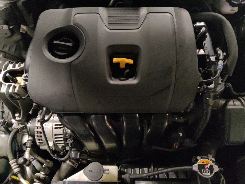 2024 Kia Forte in Glendale, AZ 85301 - 18105100 30