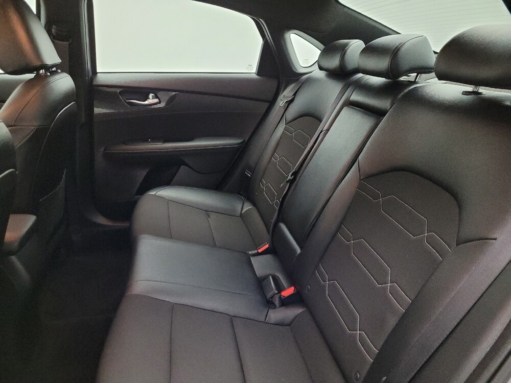 2024 Kia Forte in Glendale, AZ 85301 - 18105100 18