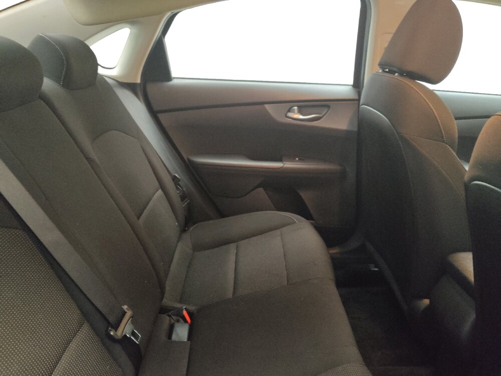 2020 Kia Forte in Midlothian, IL 60445 - 18105101 19