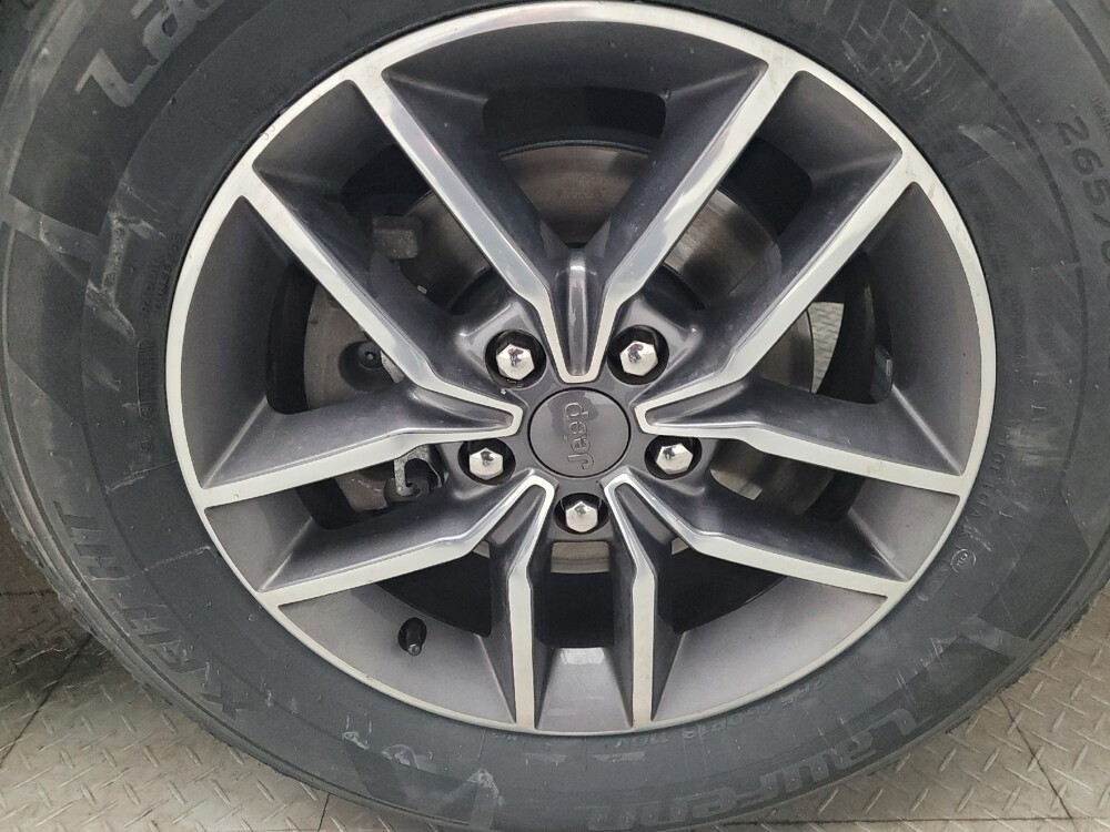 2020 Jeep Grand Cherokee in Taylor, MI 48180 - 18105105 31