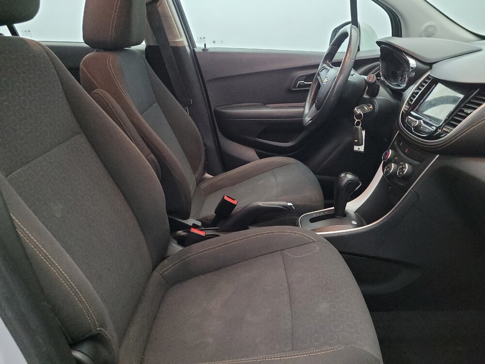 2018 Chevrolet Trax in Laurel, MD 20724 - 18105117 21