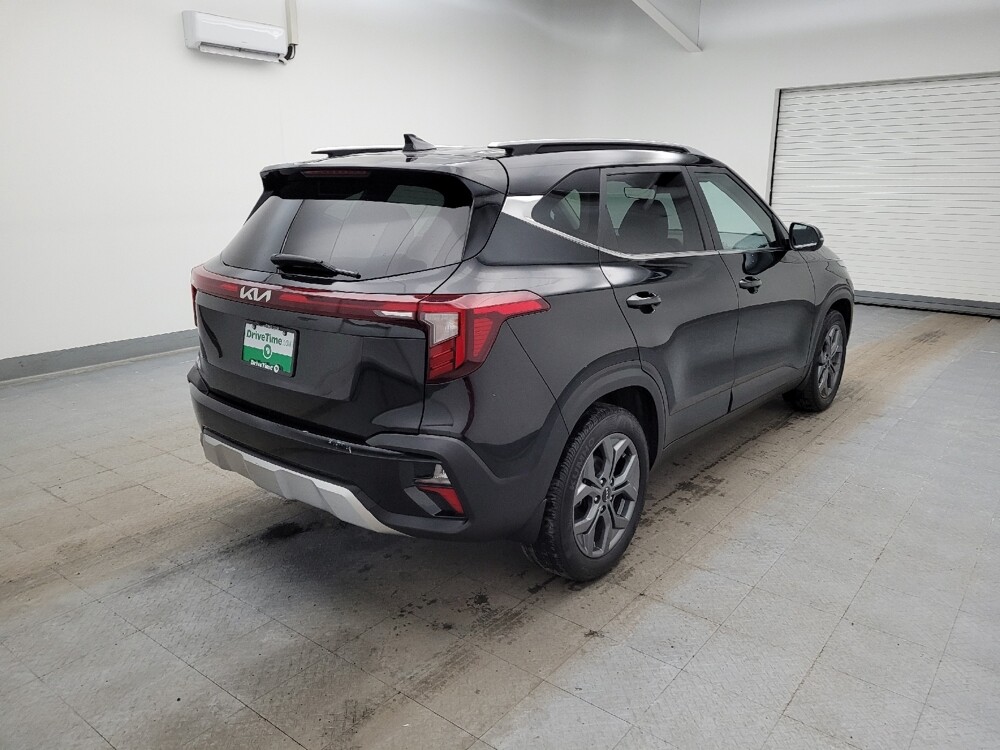 2024 Kia Seltos in Cincinnati, OH 45255 - 18105124 9