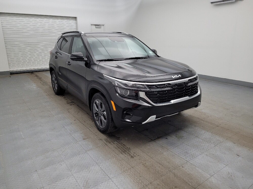 2024 Kia Seltos in Cincinnati, OH 45255 - 18105124 13