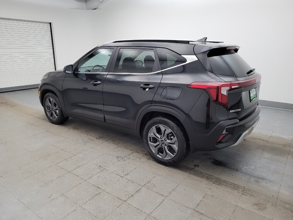 2024 Kia Seltos in Cincinnati, OH 45255 - 18105124 3